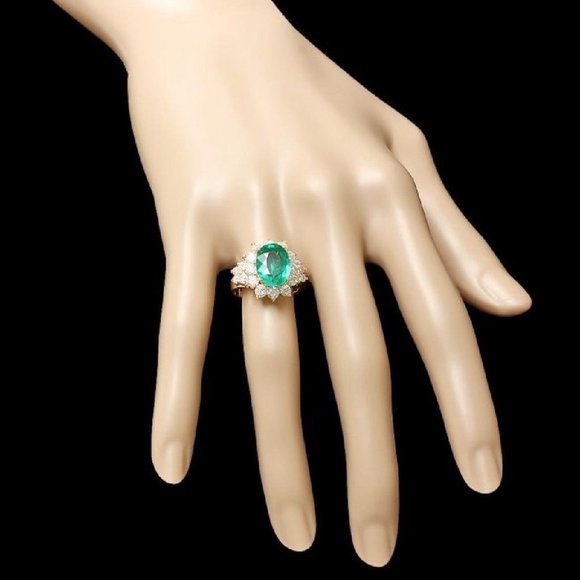5.70 ct Emerald cut Diamond Eternity 14k Gold Band Size 6.5  5.70 Ct Emerald & Diamond 14KY Gold Ring